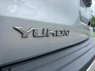 GMC Yukon 2019 4x4 SLT 4dr SUV