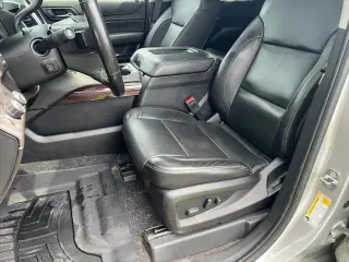 GMC Yukon 2019 4x4 SLT 4dr SUV