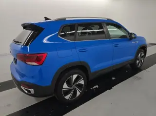 2024 Volkswagen Taos