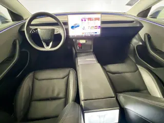 Tesla Model 3 2025 Rango Extendido 4 puertas Fastback