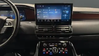 2023 Lincoln Navigator L