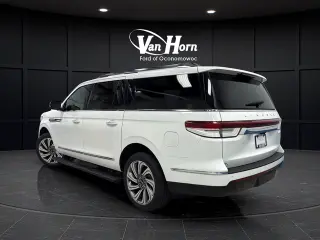 2023 Lincoln Navigator L