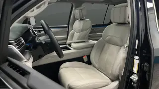 2023 Jeep Grand Wagoneer L
