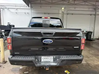 Ford F-150 2018 4x4 XLT 4dr SuperCrew 5.5 ft. SB