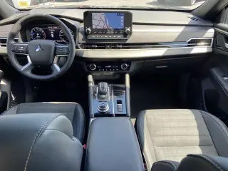 Mitsubishi Outlander 2024 SE 4dr SUV