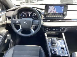 Mitsubishi Outlander 2024 SE 4dr SUV