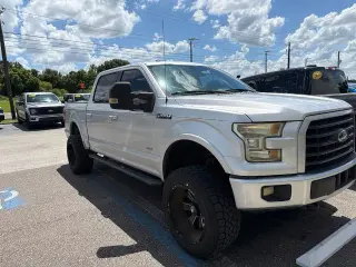 Ford F-150 2015 4x4 XLT 4dr SuperCrew 5.5 ft. SB