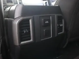 Ford F-150 2015 4x4 XLT 4dr SuperCrew 5.5 ft. SB