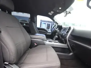 Ford F-150 2015 4x4 XLT 4dr SuperCrew 5.5 ft. SB