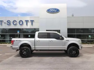 Ford F-150 2015 4x4 XLT 4dr SuperCrew 5.5 ft. SB