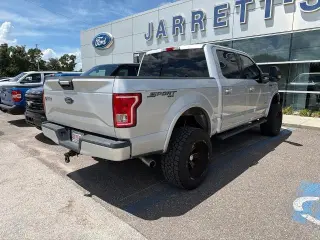 Ford F-150 2015 4x4 XLT 4dr SuperCrew 5.5 ft. SB
