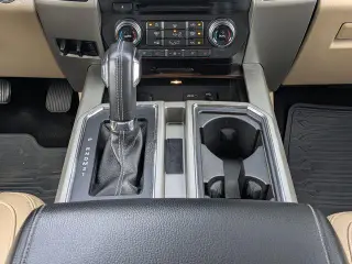 Ford F-150 2015 4x4 Lariat 4dr SuperCrew 5.5 ft. SB