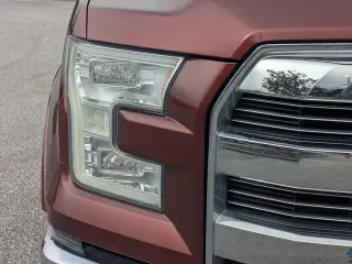 Ford F-150 2015 4x4 Lariat 4dr SuperCrew 5.5 ft. SB