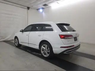 2022 Audi Q7