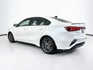 Kia Forte 2023 GT-Line 4dr Sedán