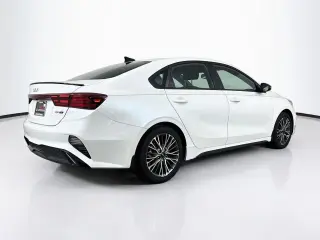 Kia Forte 2023 GT-Line 4dr Sedán
