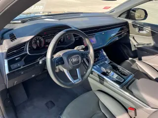 2025 Audi Q8