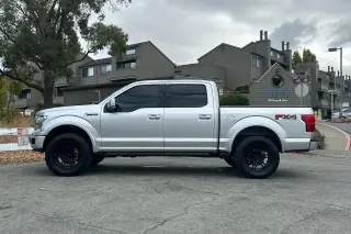 Ford F-150 2019 4x4 Lariat 4dr SuperCrew 5.5 ft. SB