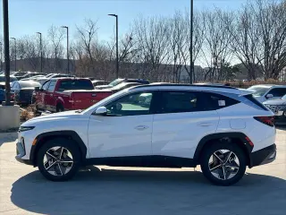 Hyundai TUCSON 2026 SEL 4 SUV