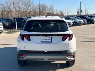 Hyundai TUCSON 2026 SEL 4 SUV