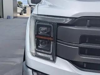 Ford F-150 2022 4x2 Lariat 4dr SuperCrew 5.5 ft. SB