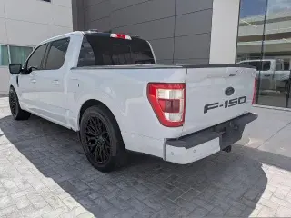 Ford F-150 2022 4x2 Lariat 4dr SuperCrew 5.5 ft. SB