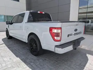 Ford F-150 2022 4x2 Lariat 4dr SuperCrew 5.5 ft. SB