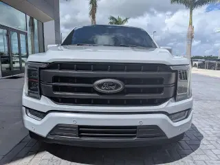 Ford F-150 2022 4x2 Lariat 4dr SuperCrew 5.5 ft. SB