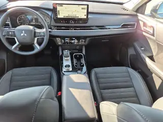 Mitsubishi Outlander 2025 AWD Trail Edition 4dr SUV