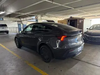 Tesla Model Y 2026 Largo Alcance 4dr Crossover