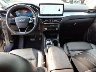Ford Escape 2023 AWD Platinum 4dr SUV