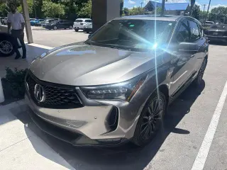 Acura RDX 2023 SH-AWD SUV de 4 puertas con paquete Advance y A-SPEC