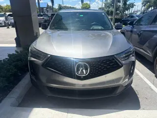 Acura RDX 2023 SH-AWD SUV de 4 puertas con paquete Advance y A-SPEC