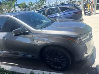 Acura RDX 2023 SH-AWD SUV de 4 puertas con paquete Advance y A-SPEC