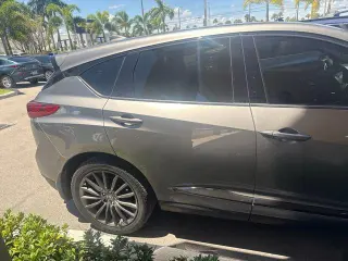 Acura RDX 2023 SH-AWD SUV de 4 puertas con paquete Advance y A-SPEC