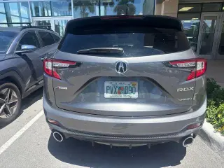 Acura RDX 2023 SH-AWD SUV de 4 puertas con paquete Advance y A-SPEC