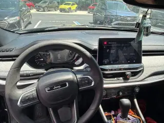Jeep Compass 2023 4x4 Deportivo 4 SUV