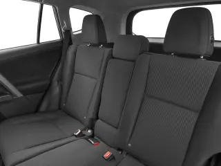 Toyota RAV4 2018 LE SUV 4 puertas