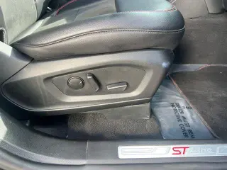 Ford Explorer 2023 AWD ST-Line 4dr SUV