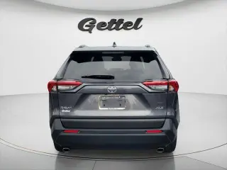 Toyota RAV4 2023 XLE Premium 4dr SUV