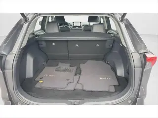 Toyota RAV4 2023 XLE Premium 4dr SUV