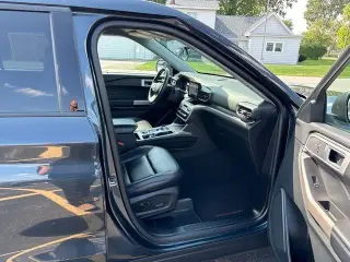 Ford Explorer 2023 AWD XLT 4dr SUV