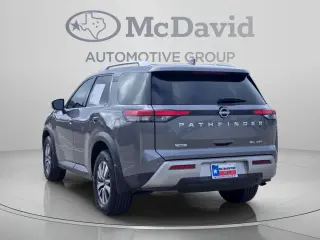 Nissan Pathfinder 2023 AWD SL 4dr SUV