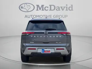 Nissan Pathfinder 2023 AWD SL 4dr SUV