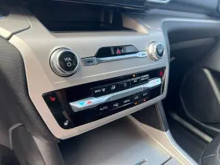 Ford Explorer 2023 AWD XLT 4dr SUV