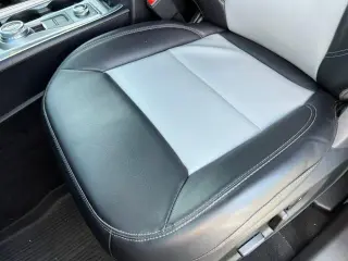 Ford Explorer 2022 AWD XLT 4dr SUV