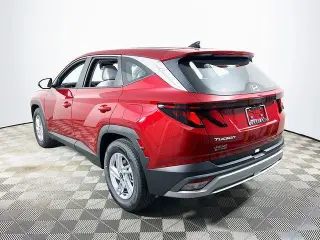 Hyundai TUCSON 2026 SE 4dr SUV