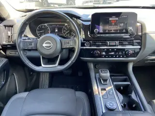 Nissan Pathfinder 2024 AWD SV 4puertas SUV