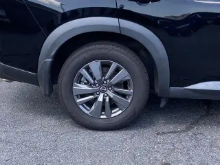 Nissan Pathfinder 2024 AWD SV 4puertas SUV
