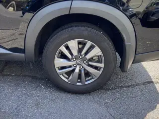 Nissan Pathfinder 2024 AWD SV 4puertas SUV